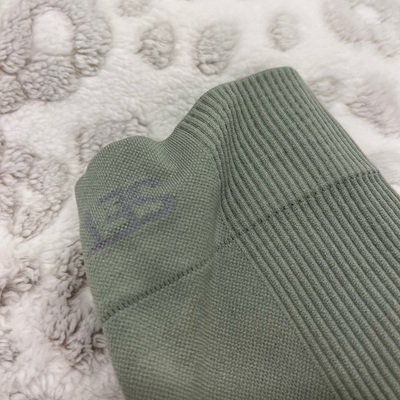 set active leggings - Picture 4 of 4